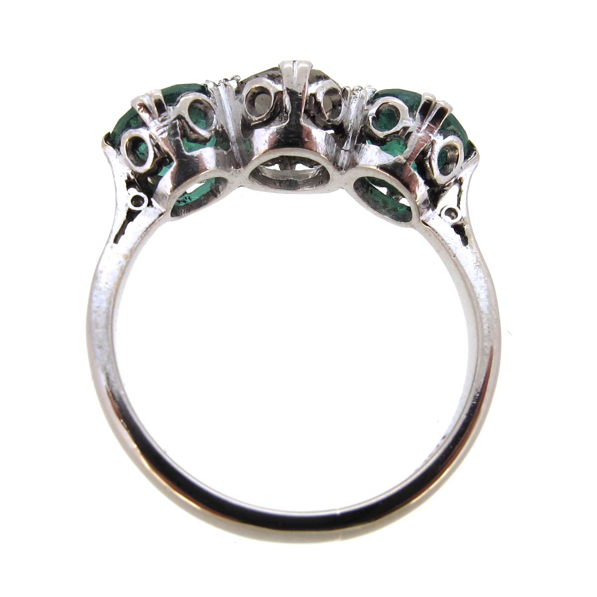 Diamond & Emerald Trilogy Ring - Image 3