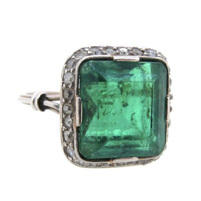 Art Deco Emerald & Diamond Ring